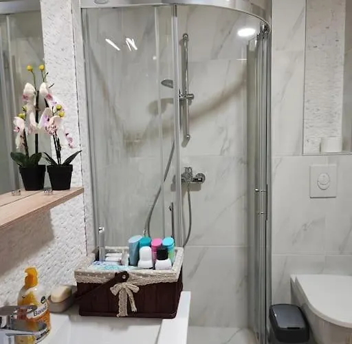 Grand View Σκόπια